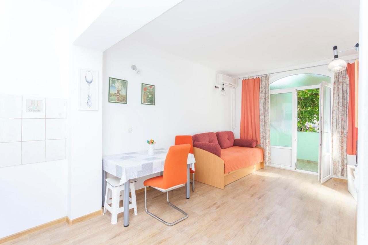 Green Garden Rooms & Apartments Makarska Exterior foto